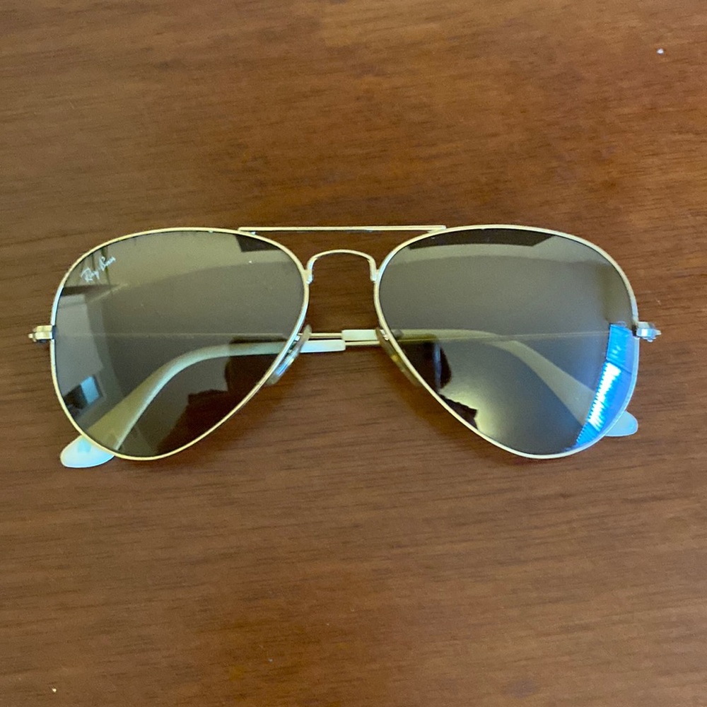 Gold aviator Rayban sunglasses